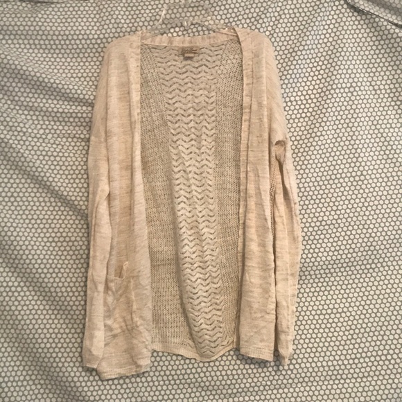 cream colored sweater - Picture 1 of 5